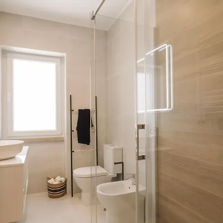 Διαμέρισμα Alp - 3 Bedrooms, Office And Terrace In Alvalade