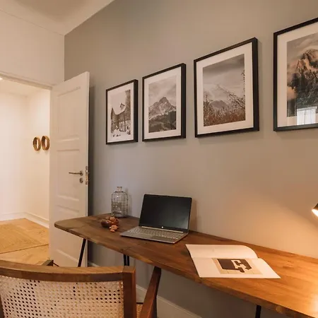 Διαμέρισμα Alp - 3 Bedrooms, Office And Terrace In Alvalade *
